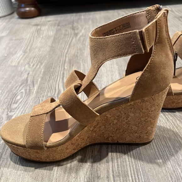 Wedges - Picture 3 of 6